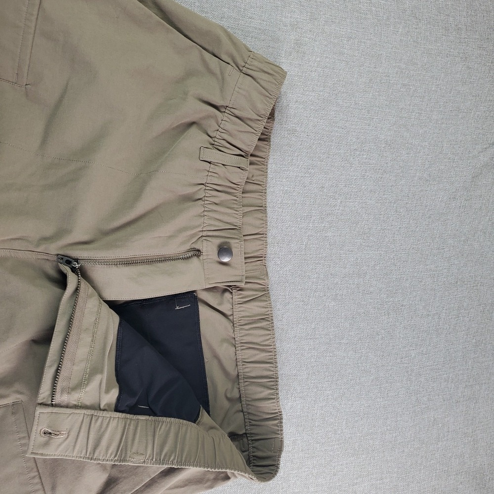 Lululemon Utilitarian Cargo Pants Mens 38X30 Beige Outdoor Hiking - Picture 4 of 13
